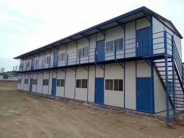 安装彩板房时要注意安装的技术要求